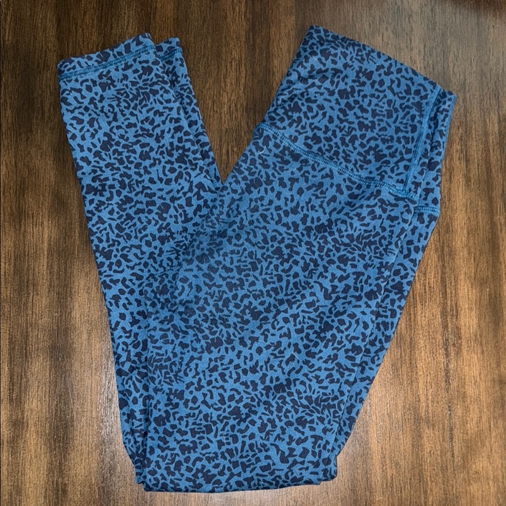 Fleo El Toro in Heather Blue Opal Pounce